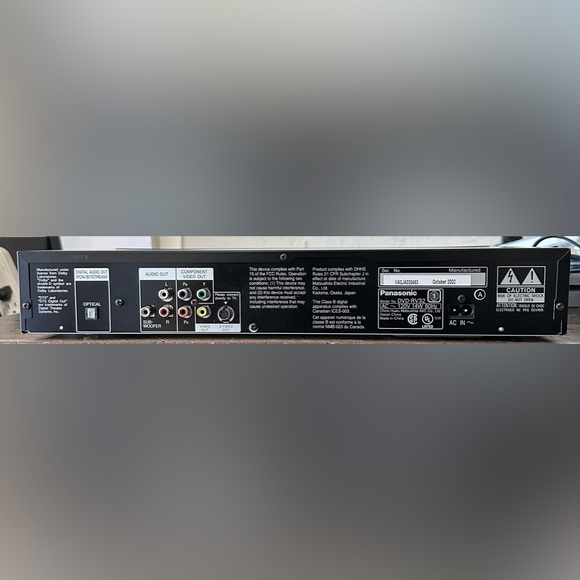 Panasonic DVD-RV32 X200 Hi-Speed Scan DVD Audio D/A Converter Player - Picture 7 of 16